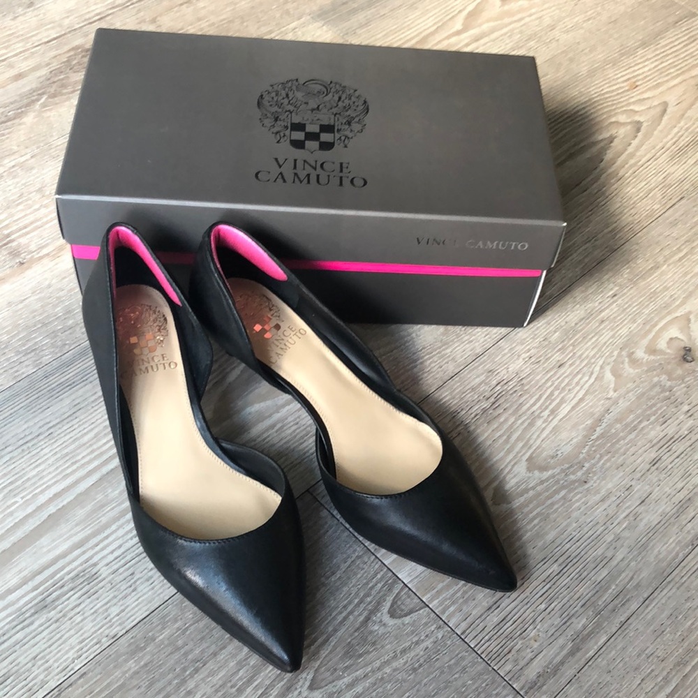 Vince Camuto Jordyna black kitten heel pumps